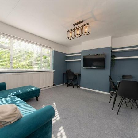 Vibrant & Stylish Mill Hill East Pad Leilighet Hendon Eksteriør bilde