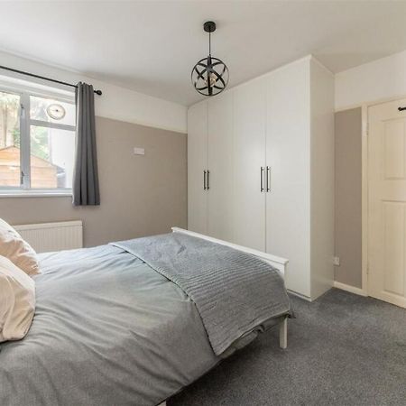 Vibrant & Stylish Mill Hill East Pad Leilighet Hendon Eksteriør bilde