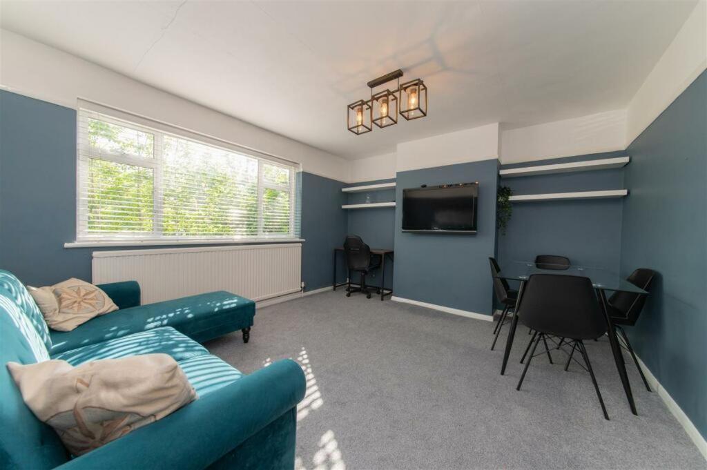 Vibrant & Stylish Mill Hill East Pad Leilighet Hendon Eksteriør bilde