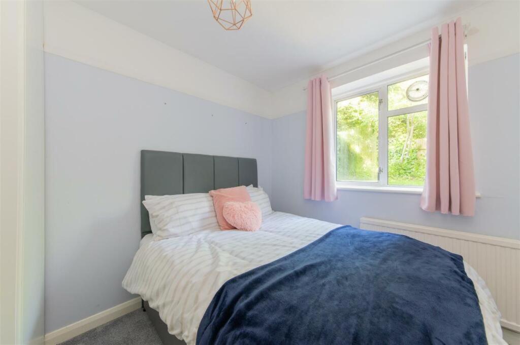 Vibrant & Stylish Mill Hill East Pad Leilighet Hendon Eksteriør bilde